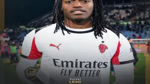 荣耀之战：莱昂力克蓝十字，墨超巅峰对决精彩瞬间大放送！